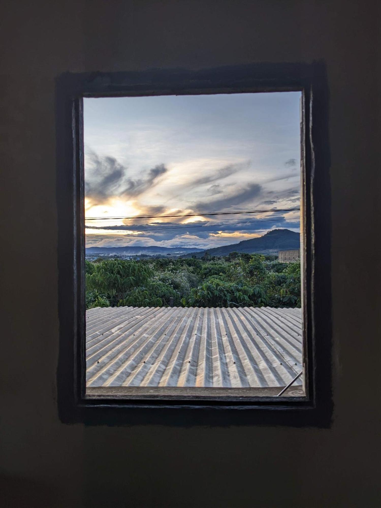 Apartamento Ivy Coffee Farm - Garden House Duc Trong Exterior foto