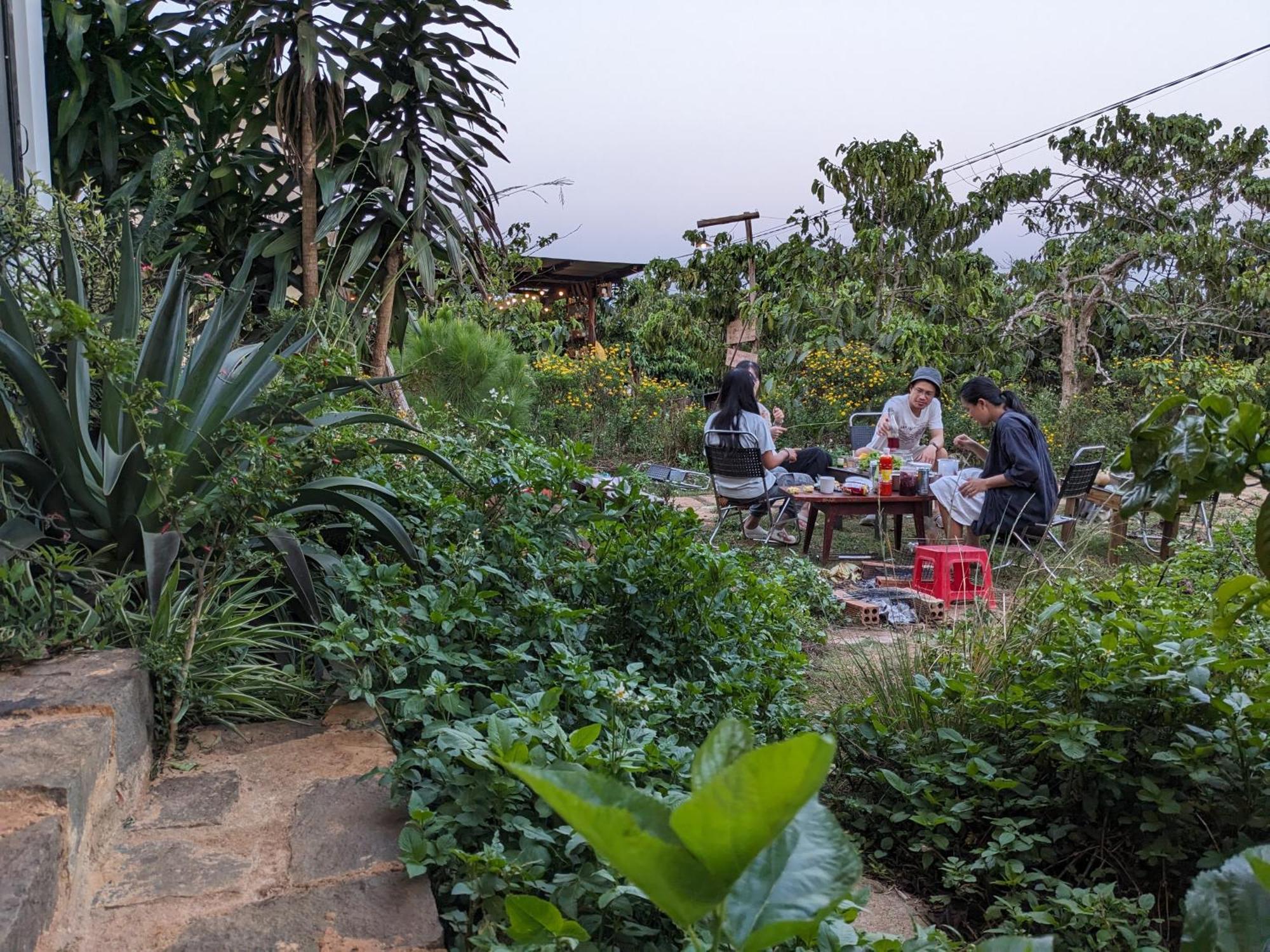 Apartamento Ivy Coffee Farm - Garden House Duc Trong Exterior foto